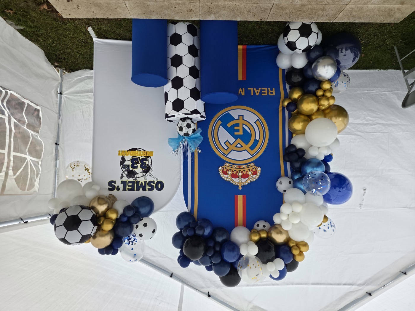 Personalized birthday party balloon setup